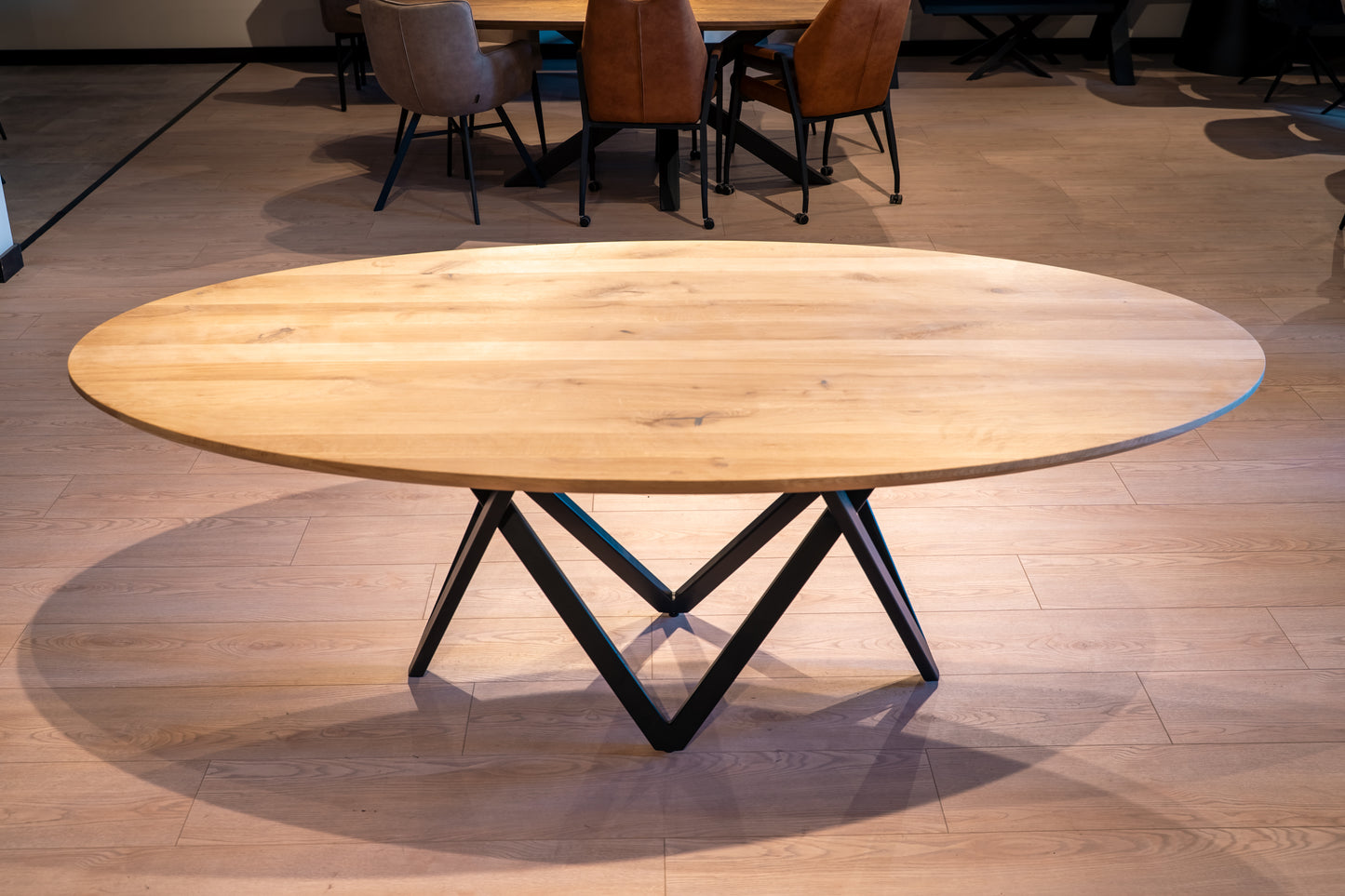 Massief Eiken Ovalen Tafel