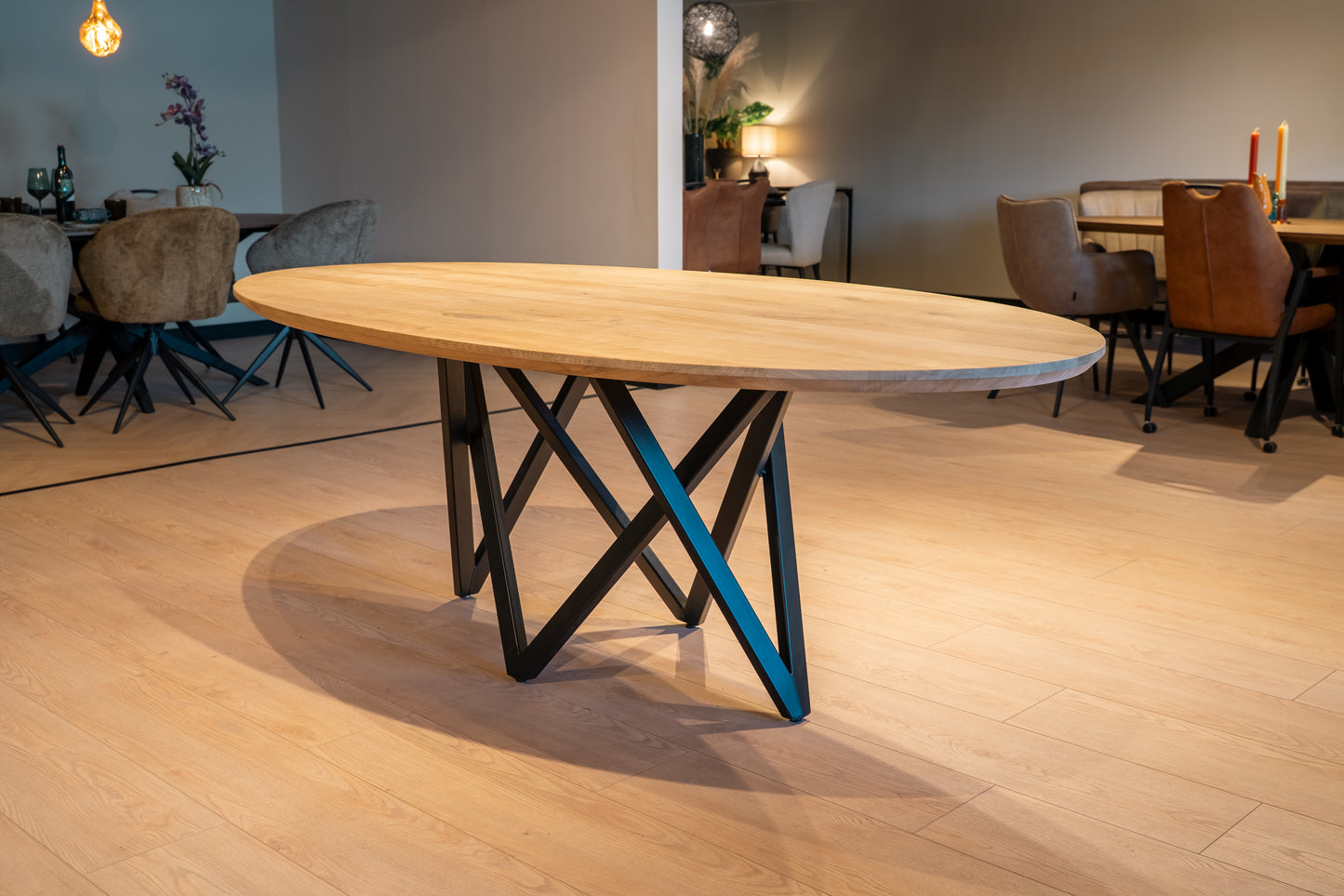 Massief Eiken Ovalen Tafel